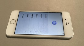 Good
													Apple iPhone SE 1st Gen 2016 - Unlocked, Silver, 16 GB, A1723, photo 4 of 13