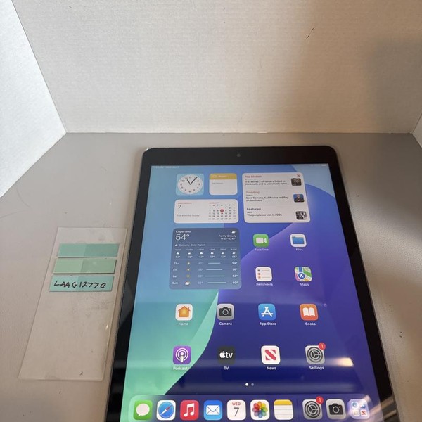 Apple iPad 9th Gen - Wi-Fi, Gray, 64 GB, A2602