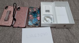 Good
													Apple iPhone Xs - AT&T, Gold, 256 GB, A1920, photo 2 of 12