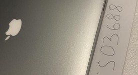Good
													MacBook Air 2017 - 13" - I5, Silver, 128 GB, 8 GB, photo 4 of 6