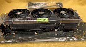 Used
													MSI GeForce RTX 4090 - RTX-4090-SUPRIM-X-24G, Suprim X, photo 3 of 12