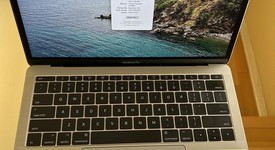 Good
													MacBook Pro 2017 (No Touch Bar) - 13" - I5, Gray, 256 GB, 16 GB, photo 3 of 10