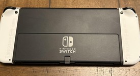 Mint
													Nintendo Switch - OLED - White, 64 GB, photo 3 of 6