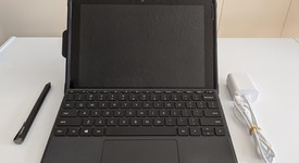 Good
													Microsoft Surface Go - Wi-Fi, Silver, 64 GB, 4 GB, photo 2 of 5