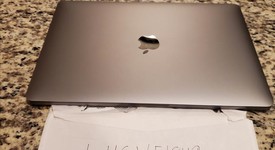 Good
													MacBook Pro 2019 - 13" - I5, Gray, 128 GB, 8 GB, photo 2 of 5