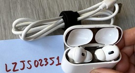 Used
													Apple AirPods Pro 2nd Gen - Lightning, photo 1 of 2