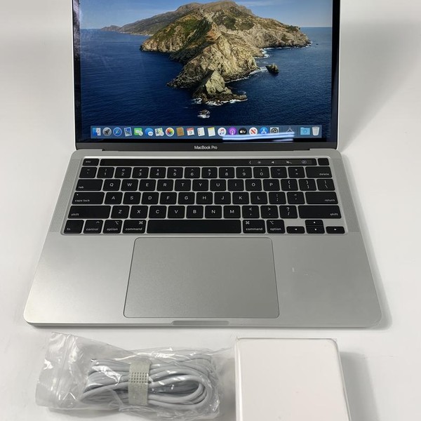MacBook Pro 2020 - 13 inch - 1 TB, Silver, 32 GB, Intel Core i7