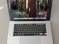 MacBook Pro 2019 - 16"