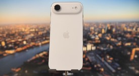 Mint
													Apple iPhone Air - Unlocked, Cloud White, 256 GB, A3260, photo 3 of 7