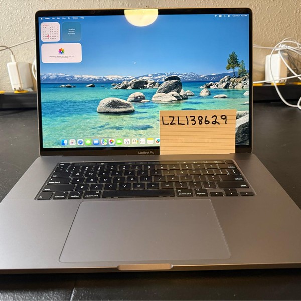 MacBook Pro 2019 - 16 inch - 512 GB, Gray, 64 GB, Intel Core i9