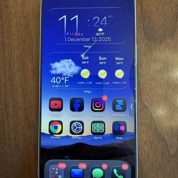 Apple iPhone 17 Pro Max - Unlocked, 256 GB, Silver, A3257