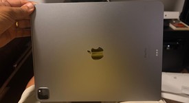 Mint
													Apple iPad Pro 12.9" 6th Gen 2022 - Wi-Fi, Gray, 256 GB, photo 4 of 23