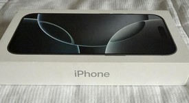 Mint
													Apple iPhone 16 Pro - Unlocked, White, 256 GB, A3083, photo 5 of 5