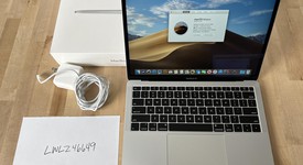 Good
													MacBook Air 2018 - 13" - I5, Silver, 128 GB, 8 GB, photo 2 of 15