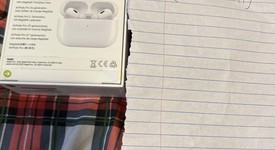 New
													Apple AirPods Pro 2nd Gen - Lightning, photo 4 of 5