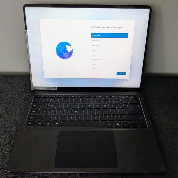 Microsoft Surface Laptop 7 - 1 TB, Black, 32 GB, Snapdragon X Elite, 13.8 inch