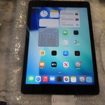 Good Apple iPad (9th Gen) - Unlocked, 64 GB, Gray, A2603