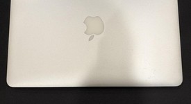 Good
													MacBook Pro 2015 (Retina) - 13" - Silver, 256 GB, 8 GB, photo 4 of 15