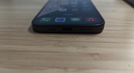 Mint
													Apple iPhone 16 - Unlocked, Black, 128 GB, A3081, photo 3 of 9