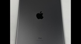 Mint
													Apple iPad 8th Gen - Wi-Fi, Gray, 128 GB, A2270, photo 3 of 7