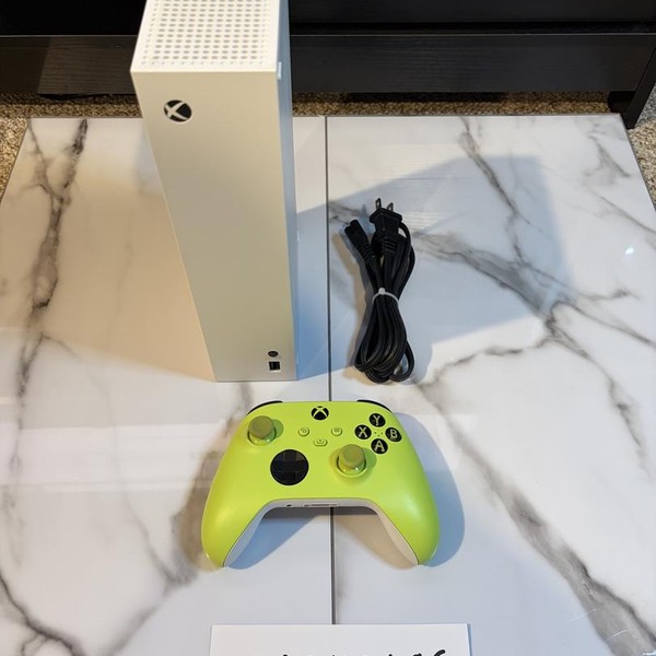 Xbox Series S (2020) - 512 GB, White