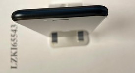 Good
													Apple iPhone SE 3rd Gen 2022 - Unlocked, Midnight, 64 GB, A2595, photo 4 of 8