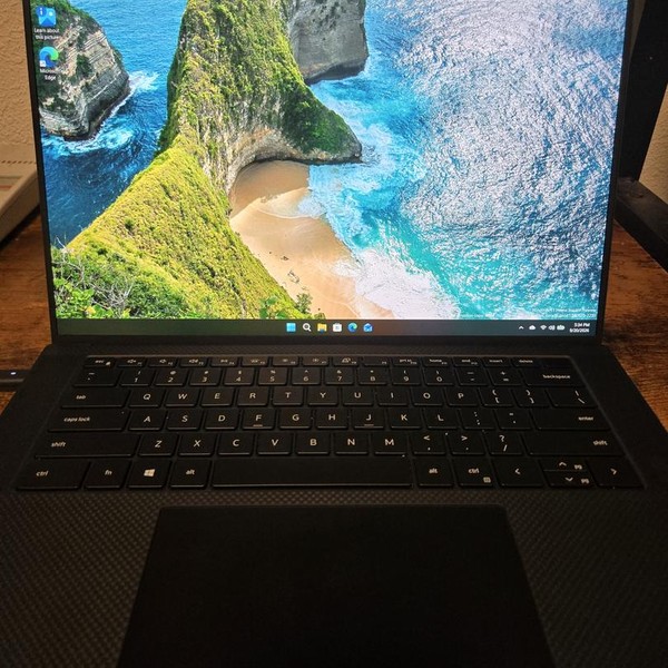 Dell XPS 15 9510 (2021) - 512 GB, Silver, 16 GB, Intel Core i7, FHD+ Plus Non-Touch