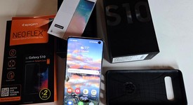 Good
													Samsung Galaxy S10 - Unlocked, Black, 128 GB, 8 GB, SM-G973U1, photo 2 of 10