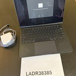 Good MacBook Air 2022 (M2) - 13 inch - 512 GB, Midnight, 8 GB, Apple M2