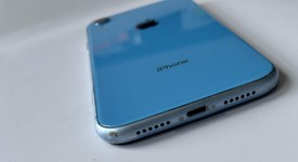 Good
													Apple iPhone Xr - Unlocked, Blue, 64 GB, A1984, photo 2 of 15