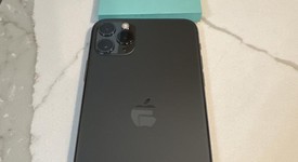 Good
													Apple iPhone 11 Pro Max - Unlocked, Gray, 64 GB, A2161, photo 4 of 9