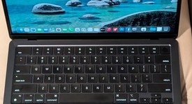 Good
													MacBook Air 2022 (M2) - 13" - Apple M2, Midnight, 256 GB, 8 GB, photo 1 of 9