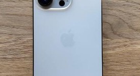 Good
													Apple iPhone 13 Pro - AT&T, Gold, 128 GB, A2483, photo 2 of 8