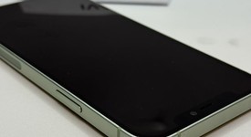 Good
													Apple iPhone 12 - Unlocked, Green, 64 GB, A2172, photo 4 of 7