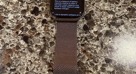 Good
													Apple Watch Series 10 42mm - Unlocked, Natural, A3001 - Cellular, Titanium, photo 2 of 8