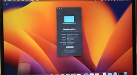 Good
													MacBook Pro 2017 (No Touch Bar) - 13" - I5, Silver, 256 GB, 8 GB, photo 1 of 12