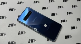 Good
													Samsung Galaxy S10 - Unlocked, Blue, 128 GB, 8 GB, SM-G973U1, photo 5 of 5