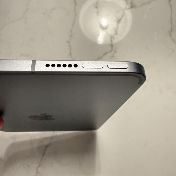 Apple iPad Mini 6th Gen - Unlocked, 256 GB, Gray, A2568