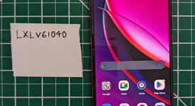 Mint
													Motorola Razr Plus (2023) - Unlocked, Magenta, 256 GB, 8 GB, photo 1 of 7