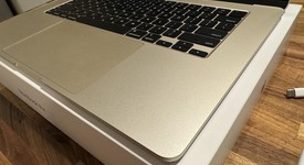 Mint
													MacBook Air 2024 (M3) - 15" - Apple M3, Starlight, 256 GB, 8 GB, 10-core GPU, photo 2 of 9