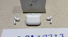 Used
													Apple AirPods Pro 2 - Lightning, photo 1 of 2