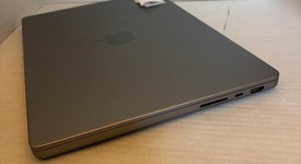 Mint
													MacBook Pro 2023 - 14" - Apple M2 Max, Gray, 1 TB, 32 GB, photo 4 of 9