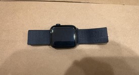 Good
													Apple Watch SE 2nd Gen 44mm - Midnight, A2723 - GPS, Aluminum, photo 1 of 6