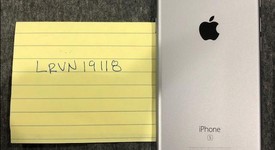 Mint
													Apple iPhone 6S - Verizon, Grey, 32 GB, A1688, photo 2 of 4
