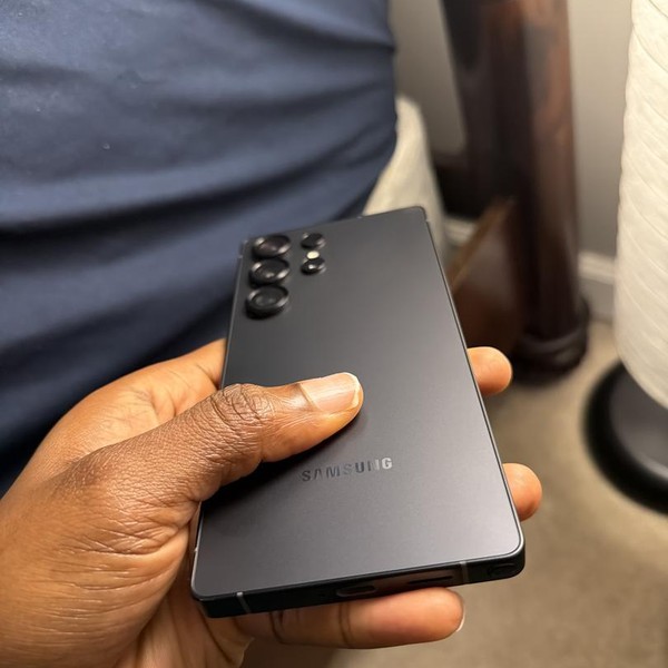 Samsung Galaxy S25 Ultra - Unlocked, 1 TB, Black, 12 GB, SM-S938U1