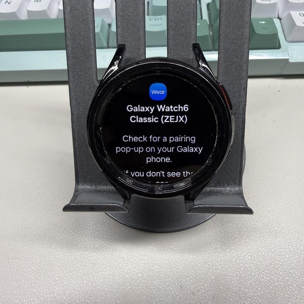Samsung Galaxy Watch6 Classic - Unlocked, Black, 43mm