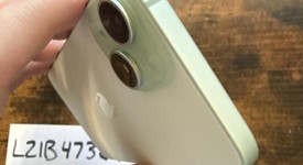 Mint
													Apple iPhone 15 - Unlocked, Green, 128 GB, A2846, photo 5 of 8