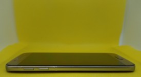 Good
													Samsung Galaxy S7 - AT&T, Gold, 32 GB, SM-G930A, photo 3 of 6