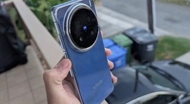 Good
													Vivo X200 Pro - Unlocked Non-US, Blue, 512 GB, 16 GB, photo 5 of 8