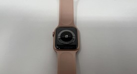 Good
													Apple Watch Series 5 40mm - Gold, A2092 - GPS, Aluminum, photo 2 of 6